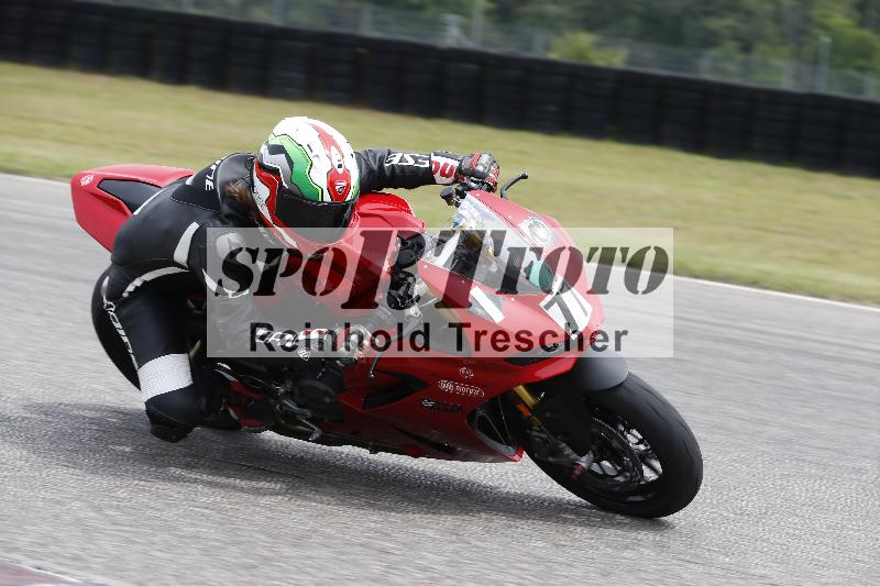 /25 10.06.2025 MaxRacing ADR/Gruppe gruen/77